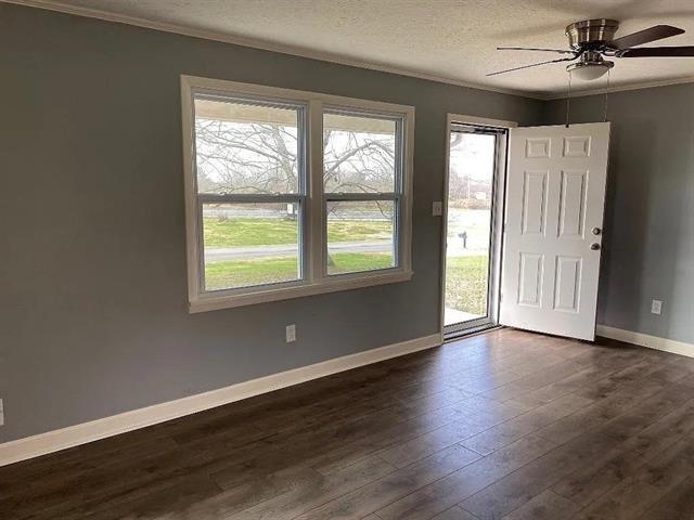 More Photos Of 9990 Alvaton Rd, Alvaton Office Residential For Lease