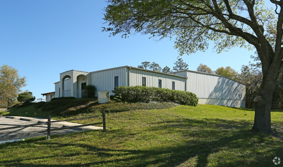 More Photos Of 495 Fortune Blvd, Midway Light Distribution For Lease