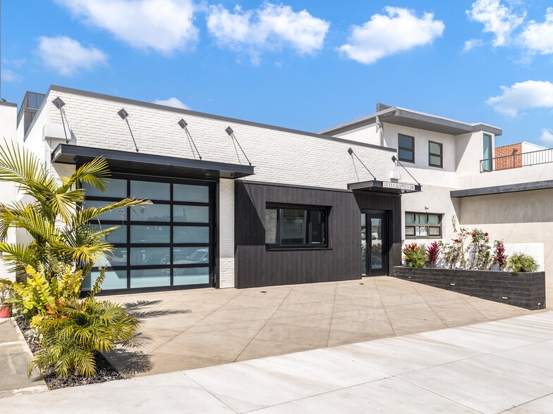 More Photos Of 131 Eucalyptus Dr, El Segundo Office For Lease