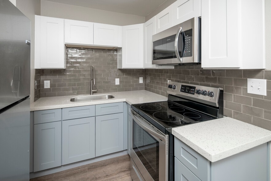 More Photos Of 825 E Missouri Ave, Phoenix Apartments For Sale