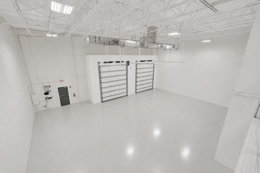 More Photos Of 601 N Congress Ave, Delray Beach Warehouse For Sale