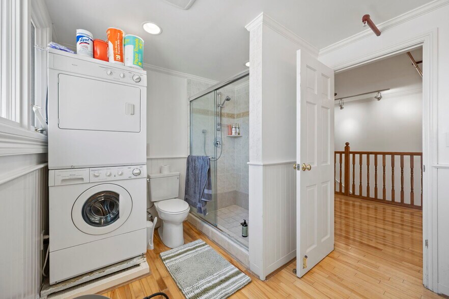 More Photos Of 2250 Union St, San Francisco Storefront Retail Office For Lease