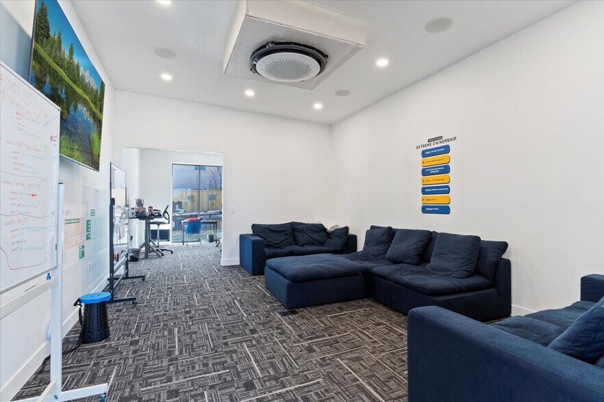 More Photos Of 1042 3000 N, Layton Office For Sale
