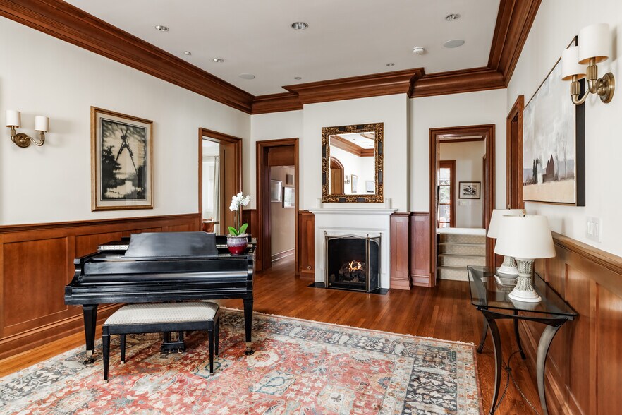More Photos Of 2000 Massachusetts Ave NW, Washington Office Residential For Sale