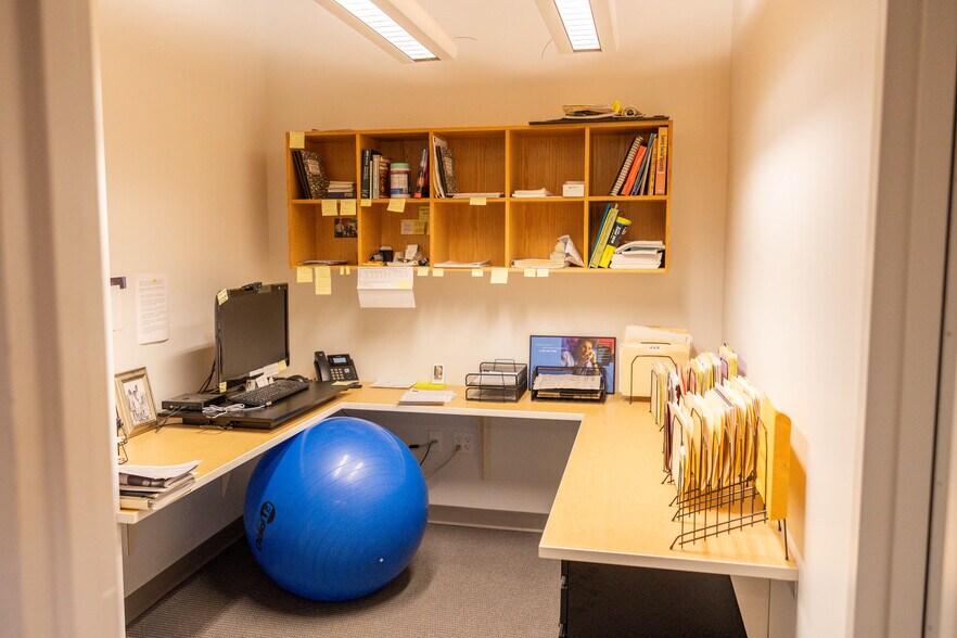 More Photos Of 40R Merrimac St, Newburyport Office For Lease