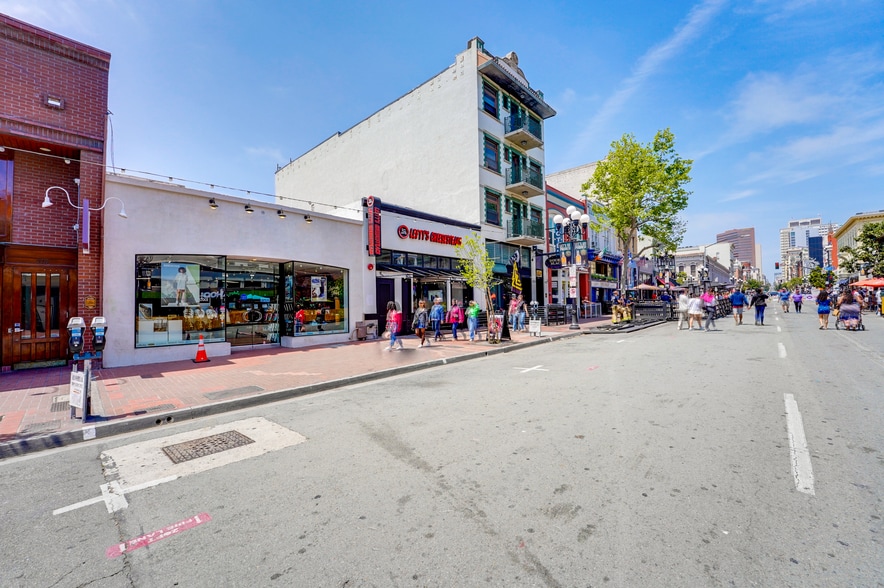 Primary Photo Of 520 5th Ave, San Diego Storefront For Lease