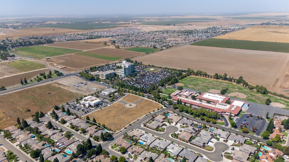 More Photos Of 500 Mercy Avenue, Merced Land For Sale