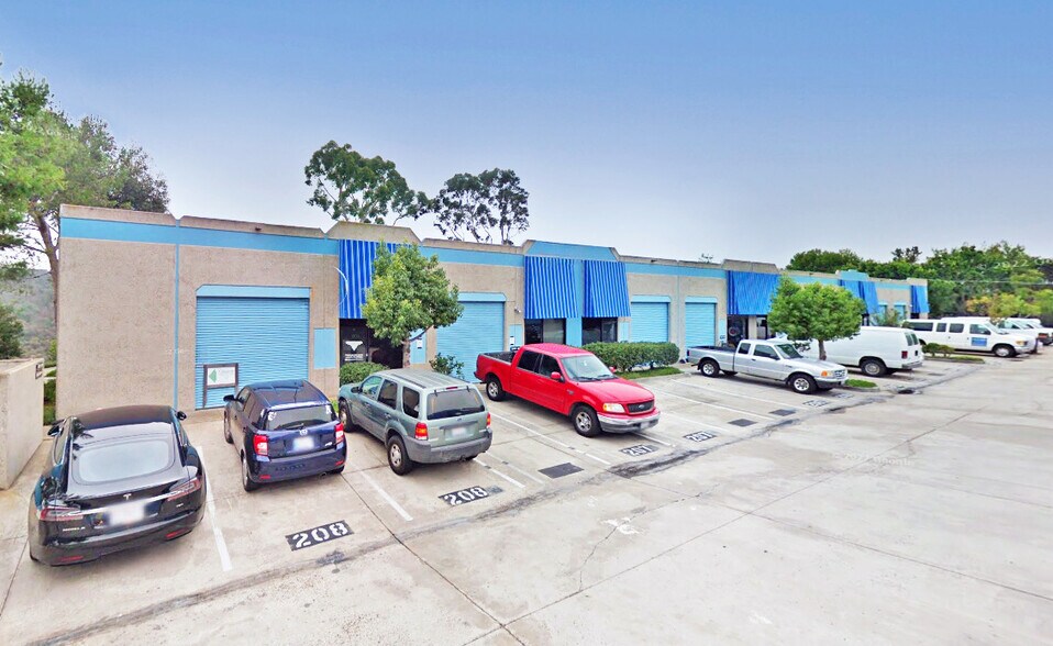 Primary Photo Of 9865 Mesa Rim Rd, San Diego Manufacturing For Lease