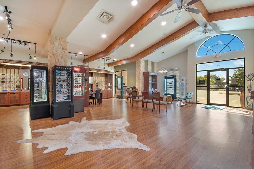 More Photos Of 1834-1836 Keller Pky, Keller Loft Creative Space For Lease