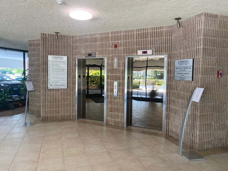 More Photos Of 720 Goodlette Rd N, Naples Medical For Sale