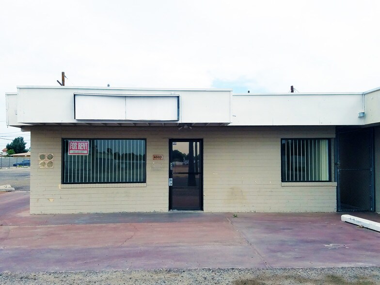More Photos Of 4810 W Glendale Ave, Glendale Office For Sale