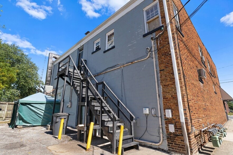 More Photos Of 3501 Upton Ave, Toledo Apartments For Sale