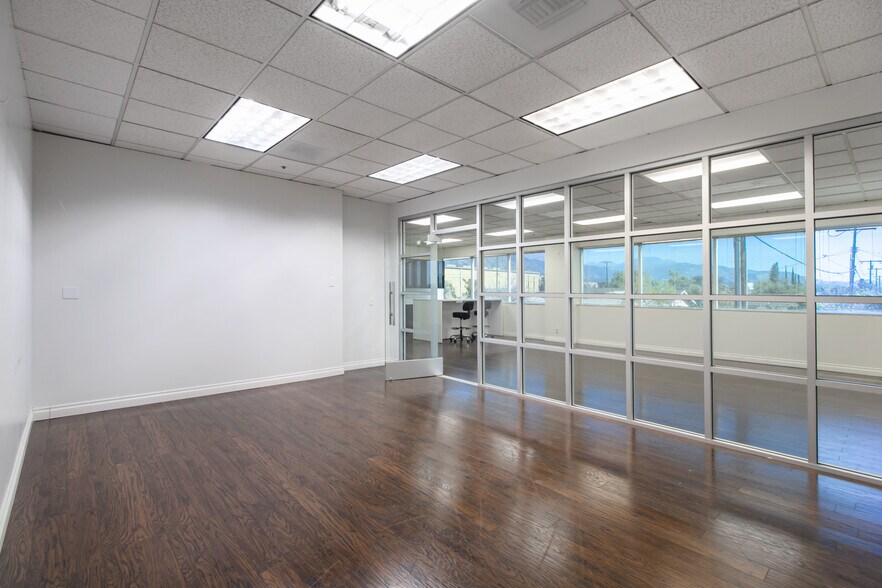 More Photos Of 1151 W 5th St, Azusa Medical For Sale