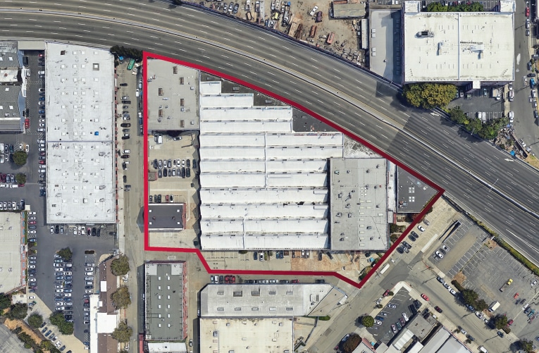 More Photos Of 2130-2220 Livingston St, Oakland Light Manufacturing For Lease