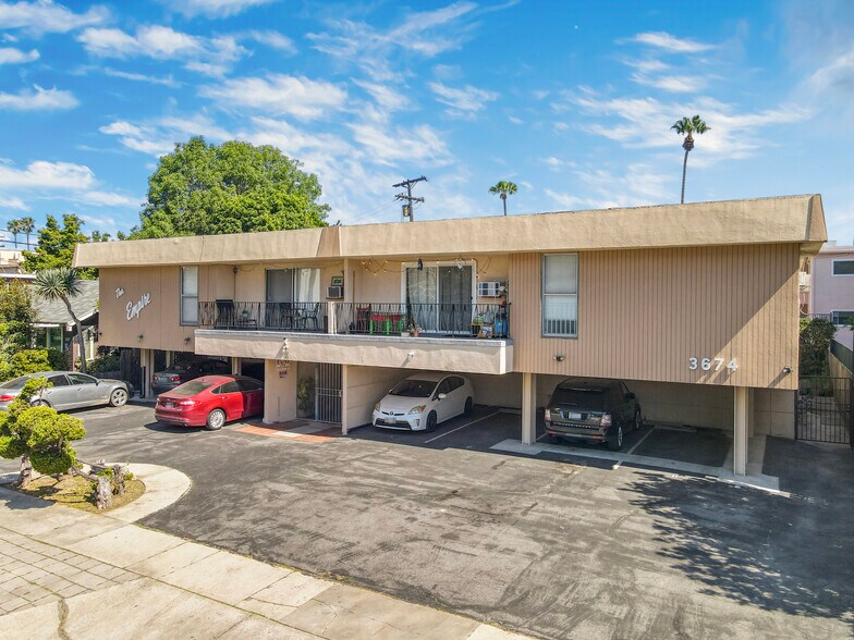 More Photos Of 3674 Empire Dr, Los Angeles Apartments For Sale
