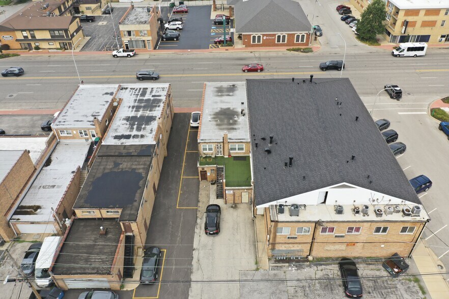 More Photos Of 3837 W 95th St, Evergreen Park Storefront Retail Residential For Sale