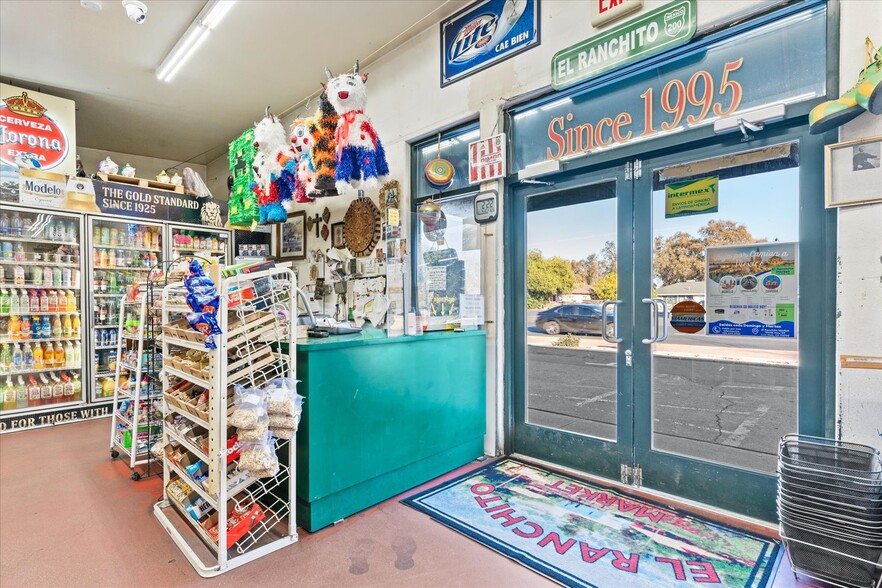 More Photos Of 10448 CA-99, Live Oak Supermarket For Sale