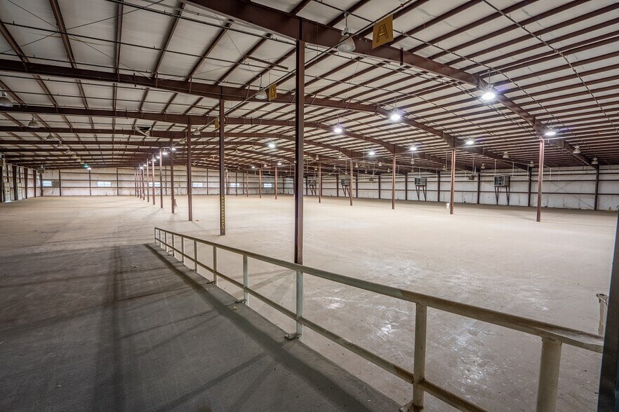 More Photos Of East of Balmorhea, TX, Exit 209, I-10 and Hwy 17, Balmorhea Distribution For Sale