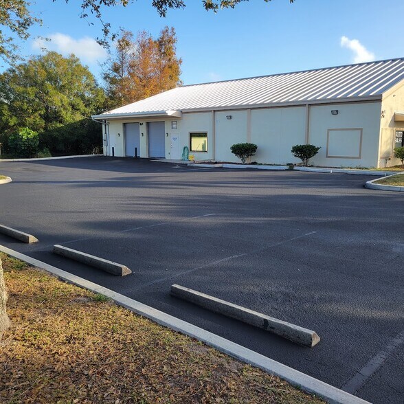 More Photos Of 2106 S US Highway 1, Vero Beach Freestanding For Sale