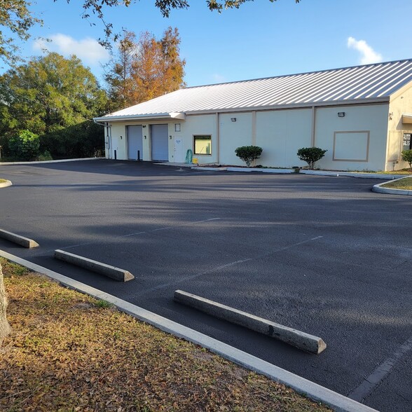 More Photos Of 2106 S US Highway 1, Vero Beach Freestanding For Sale