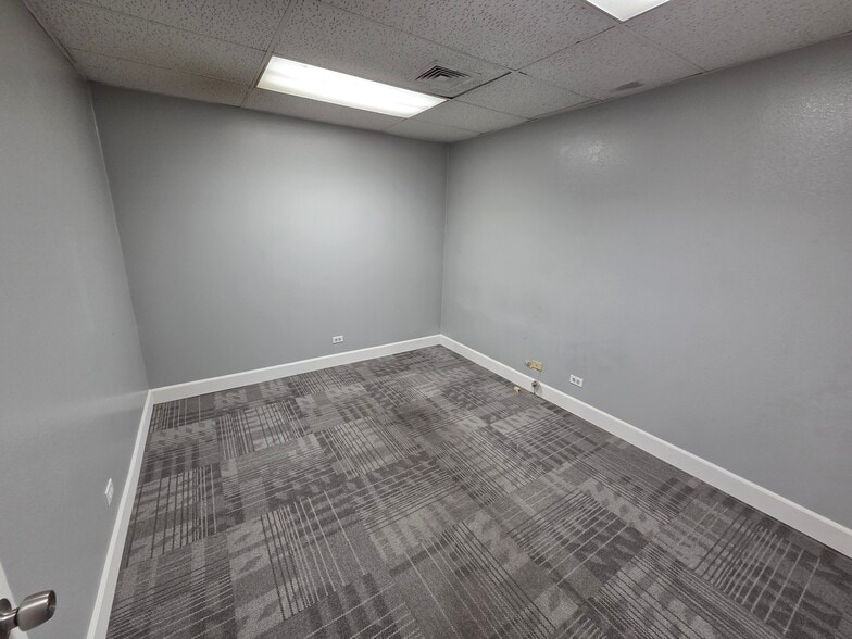 More Photos Of 2401 2411 2475 W Alameda Ave, Denver Freestanding For Sale