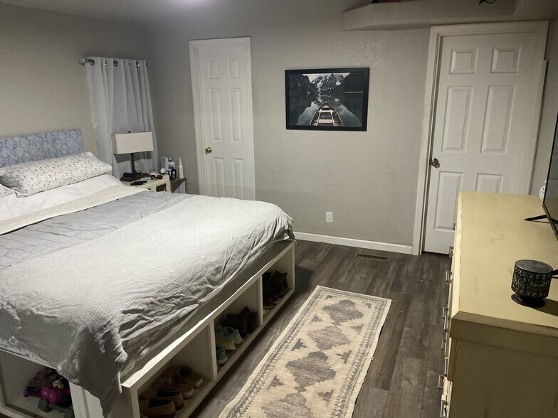 More Photos Of 12702 N Sanders Rd, Marana General Retail For Sale