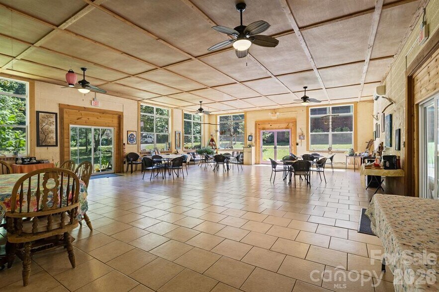 More Photos Of 504 Mountain View School Rd, Robbinsville Hotel For Sale