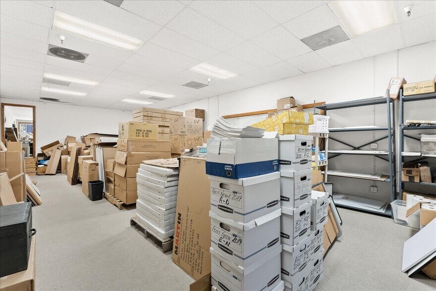 More Photos Of 2052 Prospector Ave, Park City Storefront Retail Office For Lease