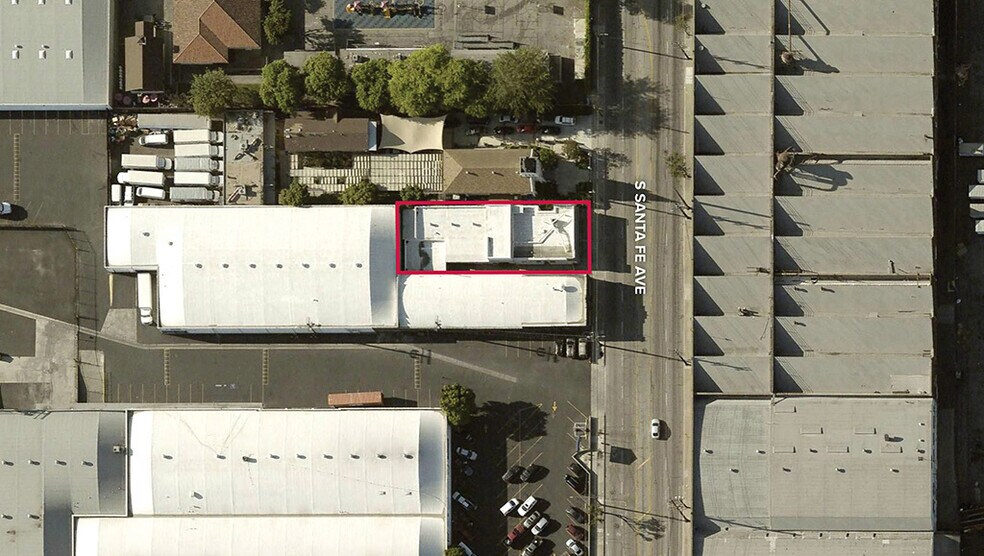 More Photos Of 4435 S Santa Fe Ave, Vernon Distribution For Lease