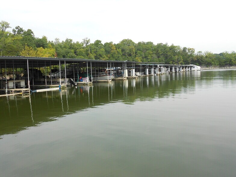 More Photos Of 234 Homestead Ln, Lancaster Marina For Sale
