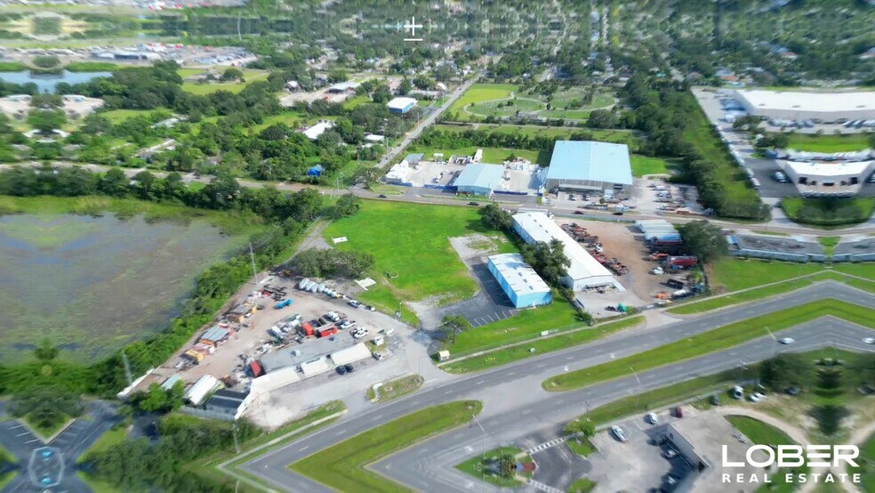 Primary Photo Of 4511 N 56th St, Tampa Warehouse For Lease