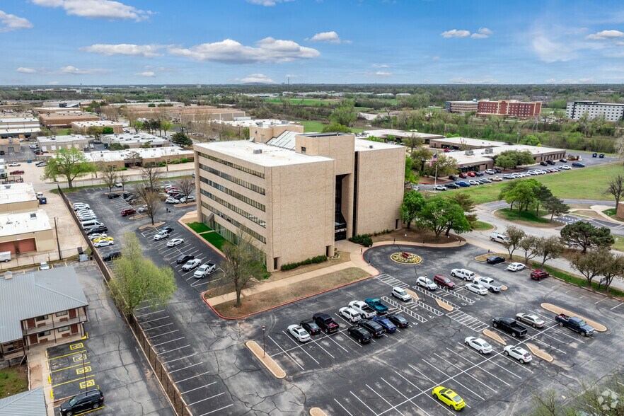 More Photos Of 1300 S Meridian Ave, Oklahoma City Office For Sale