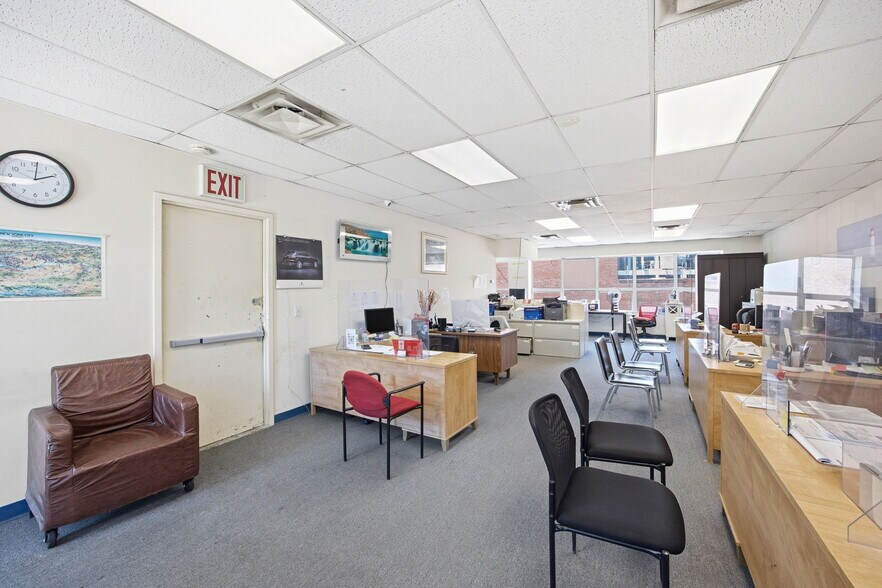 More Photos Of 136-21 41st Ave, Flushing Storefront Retail Office For Sale