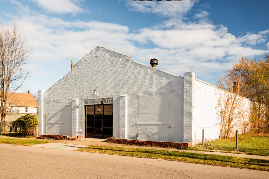 More Photos Of 520 Bellevue St, Detroit Religious Facility For Sale