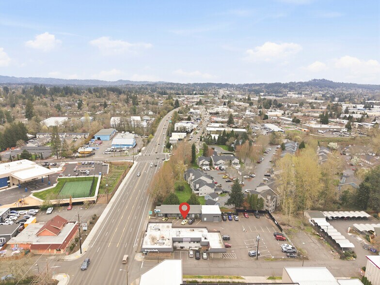 More Photos Of 12720 SW Pacific Hwy, Tigard General Retail For Sale