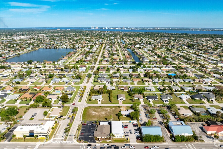 More Photos Of 455 Del Prado Blvd S, Cape Coral Office For Sale
