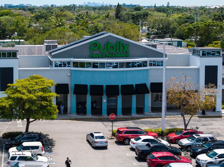 Primary Photo Of 1600-1760 NE Miami Gardens Dr, Miami Unknown For Lease