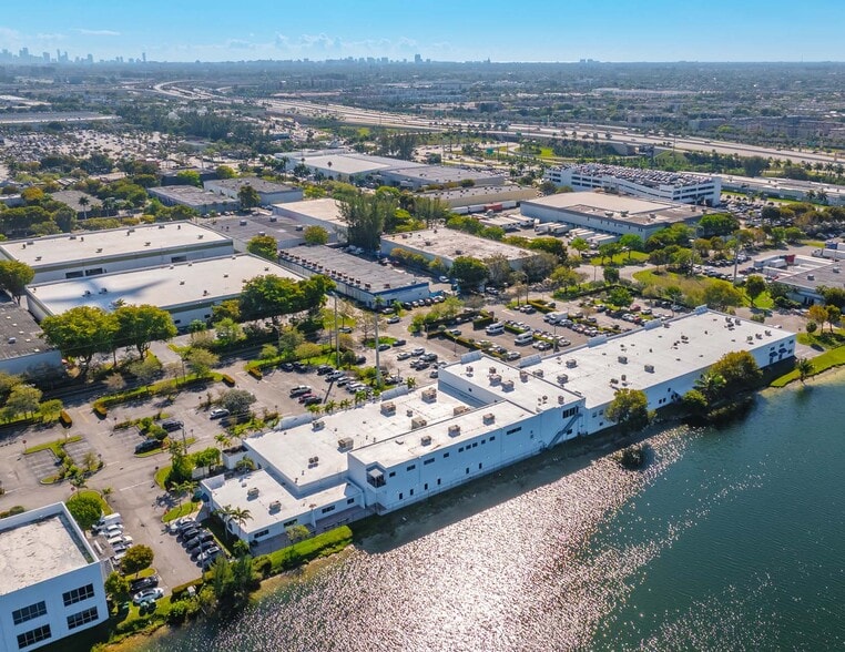 More Photos Of 9000 NW 15th St, Doral Warehouse For Sale