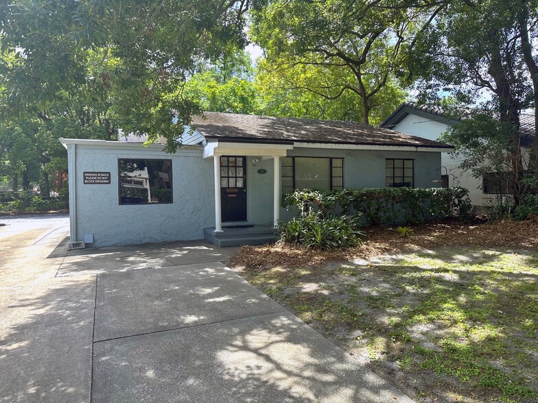 More Photos Of 511 N Ferncreek Ave, Orlando Office For Sale