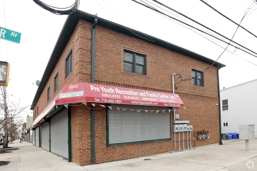 More Photos Of 683-685 Henderson Ave, Staten Island Storefront Retail Residential For Lease