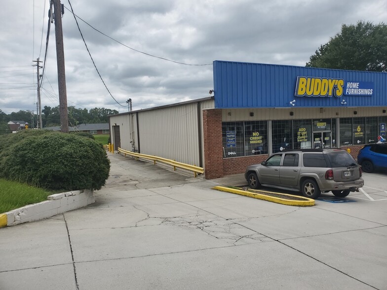 More Photos Of 1190-1200 West Ave, Conyers Freestanding For Sale