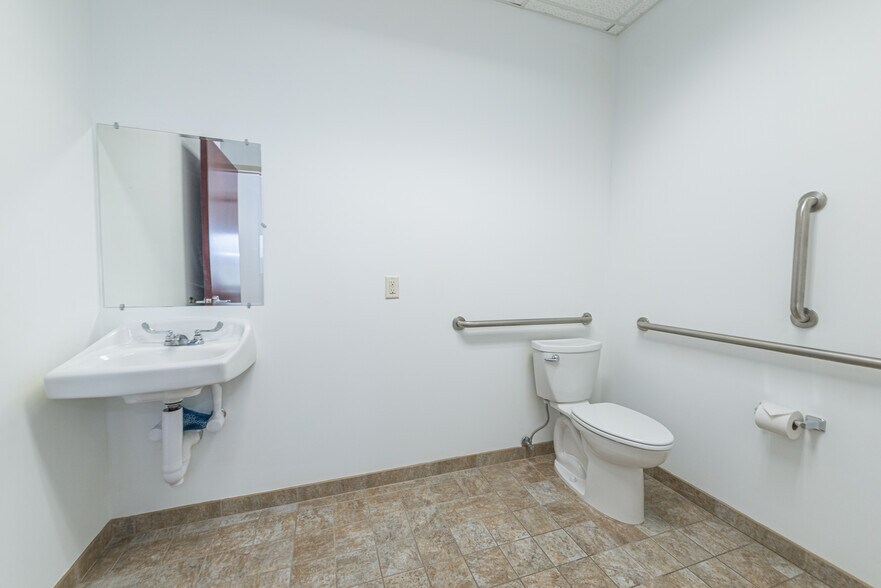 More Photos Of 1 Wilson Dr, Sparta Medical For Sale