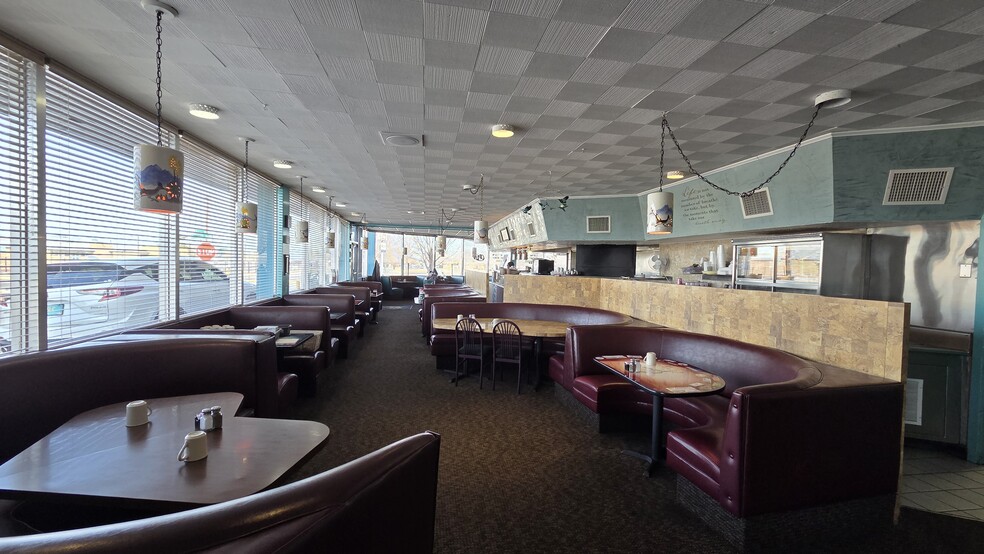 More Photos Of 4500 Central Ave SE, Albuquerque Restaurant For Sale