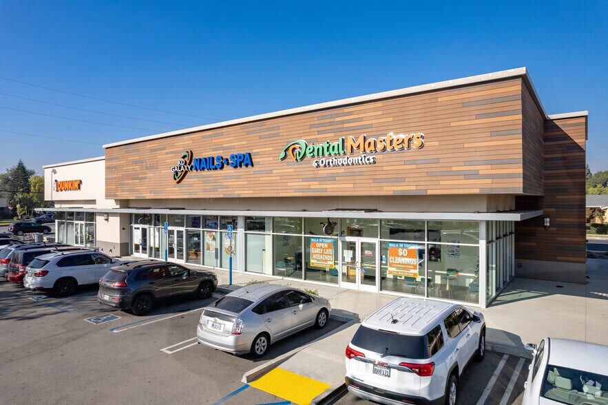 More Photos Of 10400 Sepulveda Blvd, Mission Hills Unknown For Lease