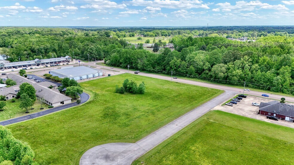 More Photos Of 0 Jim Adams Drive, Paris Land For Sale