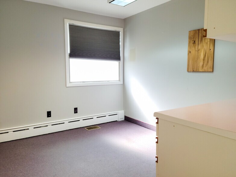 More Photos Of 37 Pierrepont Ave, Potsdam Medical For Sale