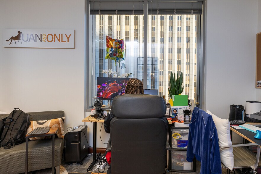 More Photos Of 180 N Stetson Ave, Chicago Coworking Space