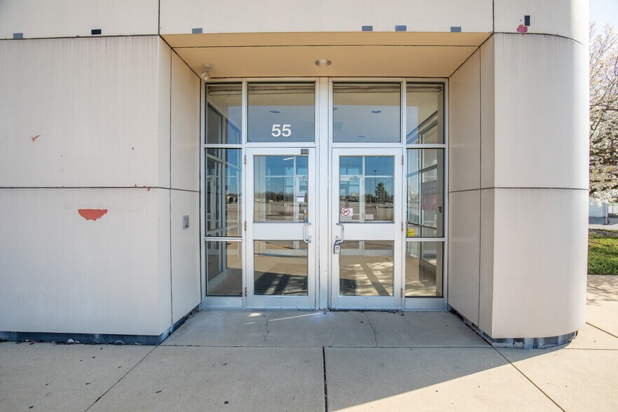 More Photos Of 47-67 Ludwig Dr, Fairview Heights Unknown For Lease