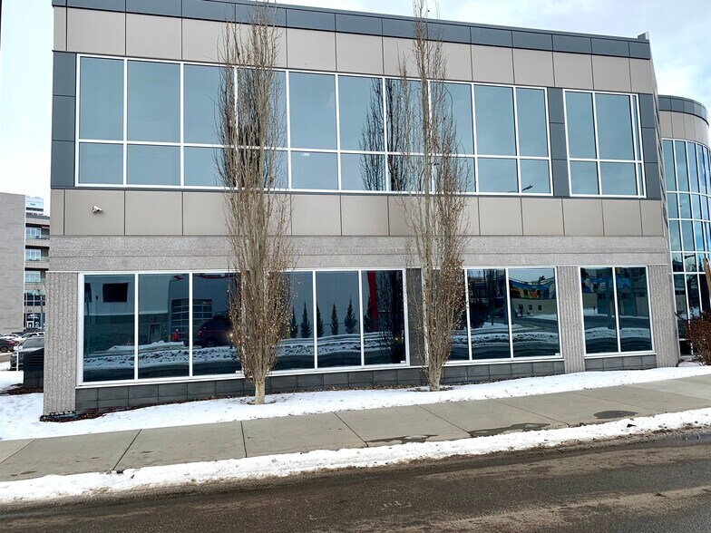 More Photos Of 5002 55th St, Red Deer Office For Lease