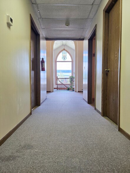 More Photos Of 662 New Castle Rd, Butler Office For Sale